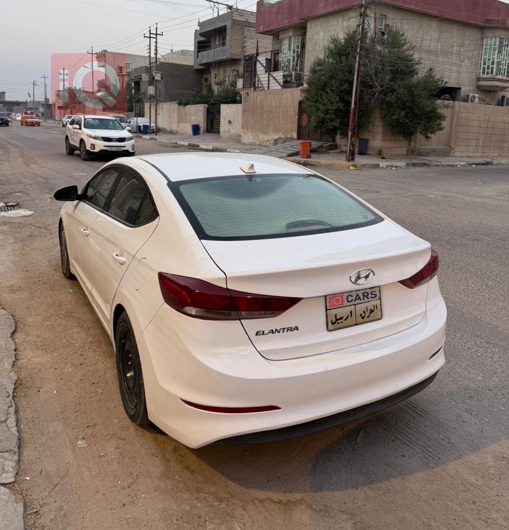 هيونداي النترا